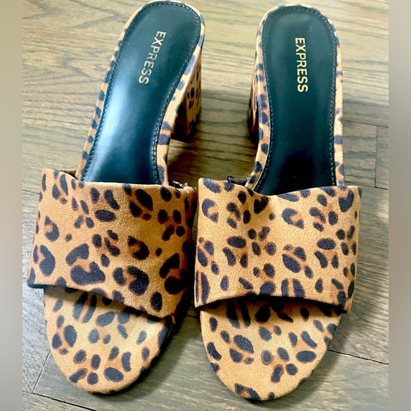 Express Shoes - Express Leopard Print Fabric Heeled Sandals. Size 6